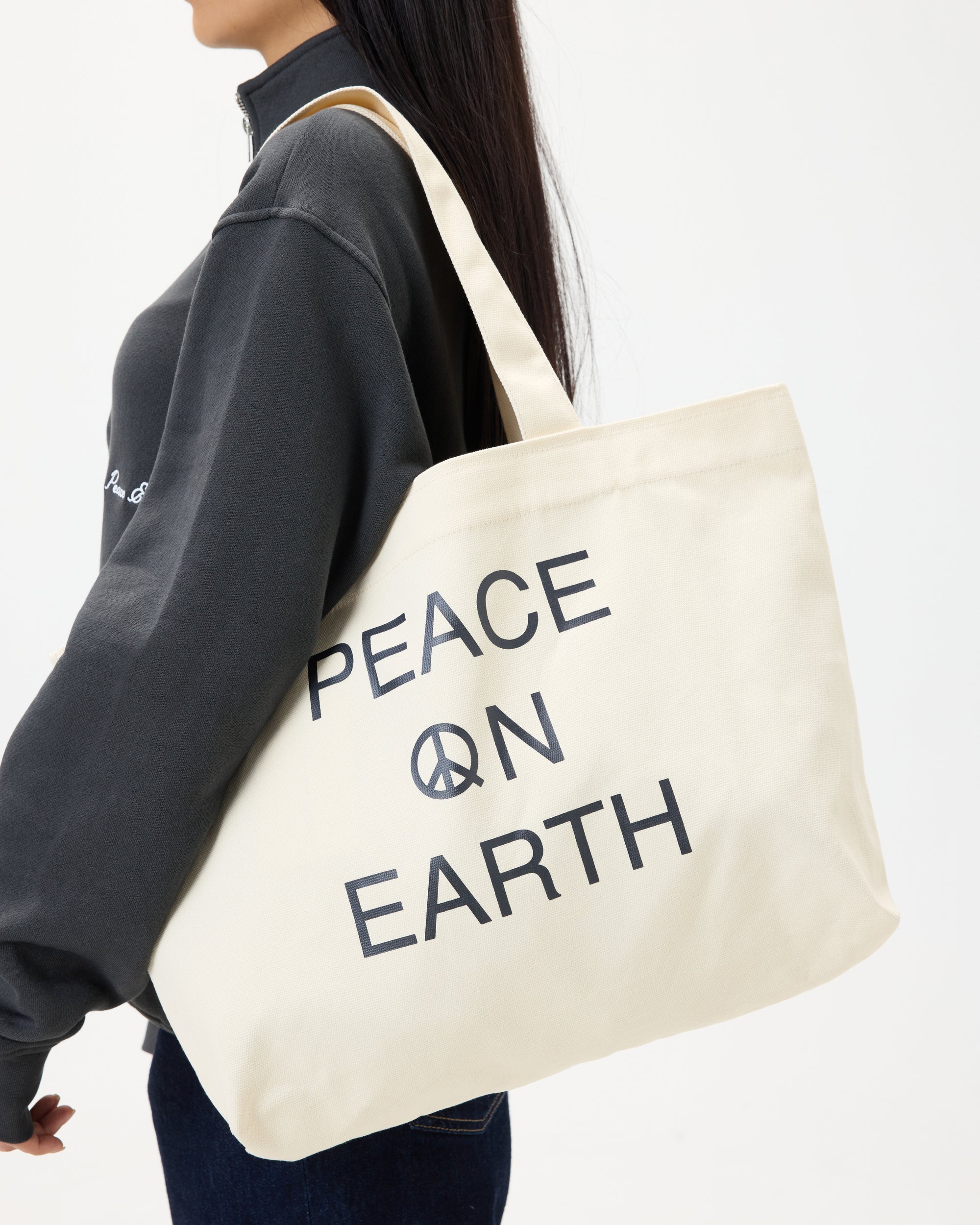 Earth Tote - Black